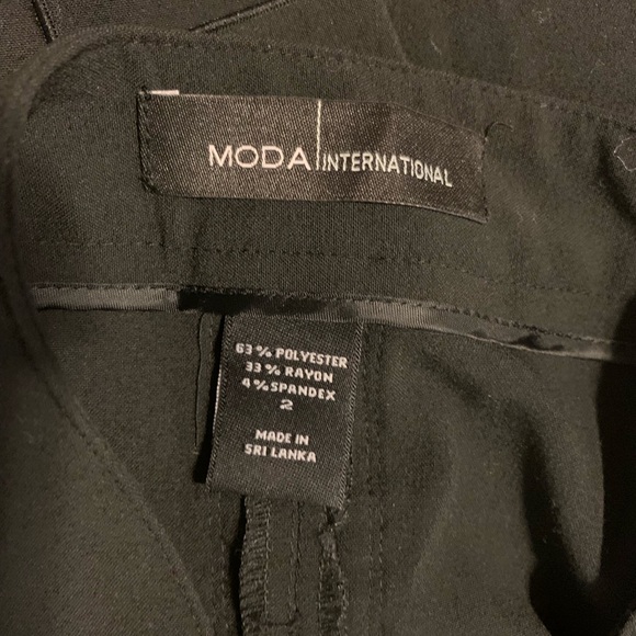 Victoria’s Secret Pencil Skirt - Picture 5 of 5